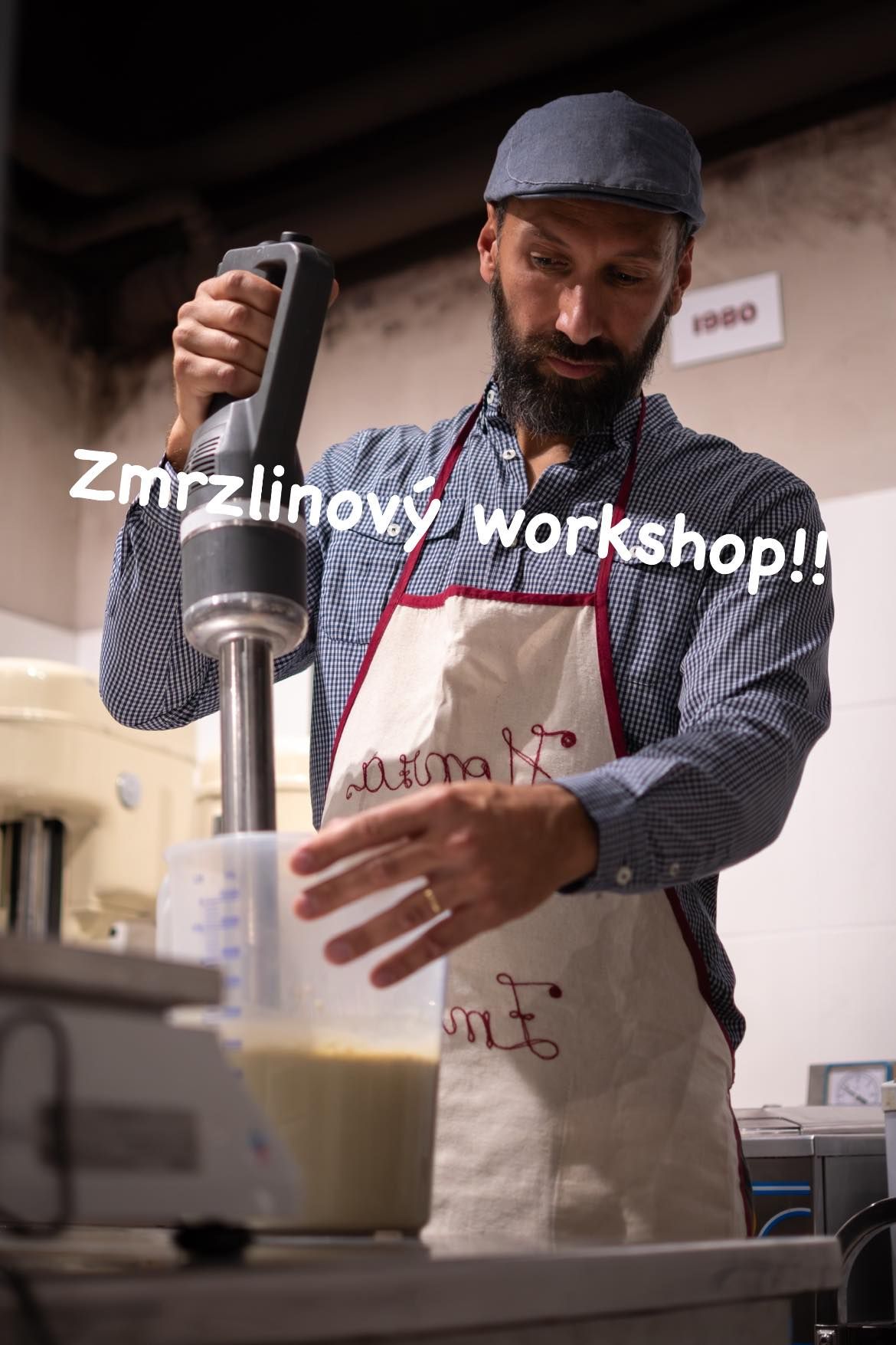 Honza Hochsteiger při přípravě zmrzliny na workshopu